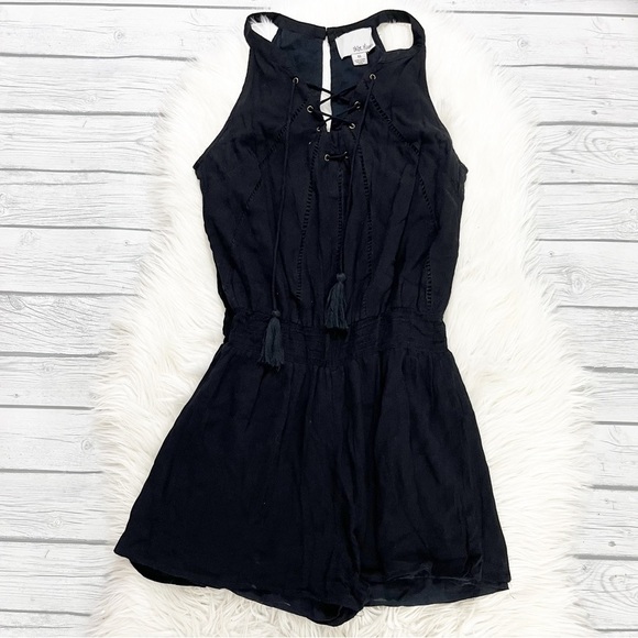 Chloe Oliver Black Romper - Picture 1 of 4
